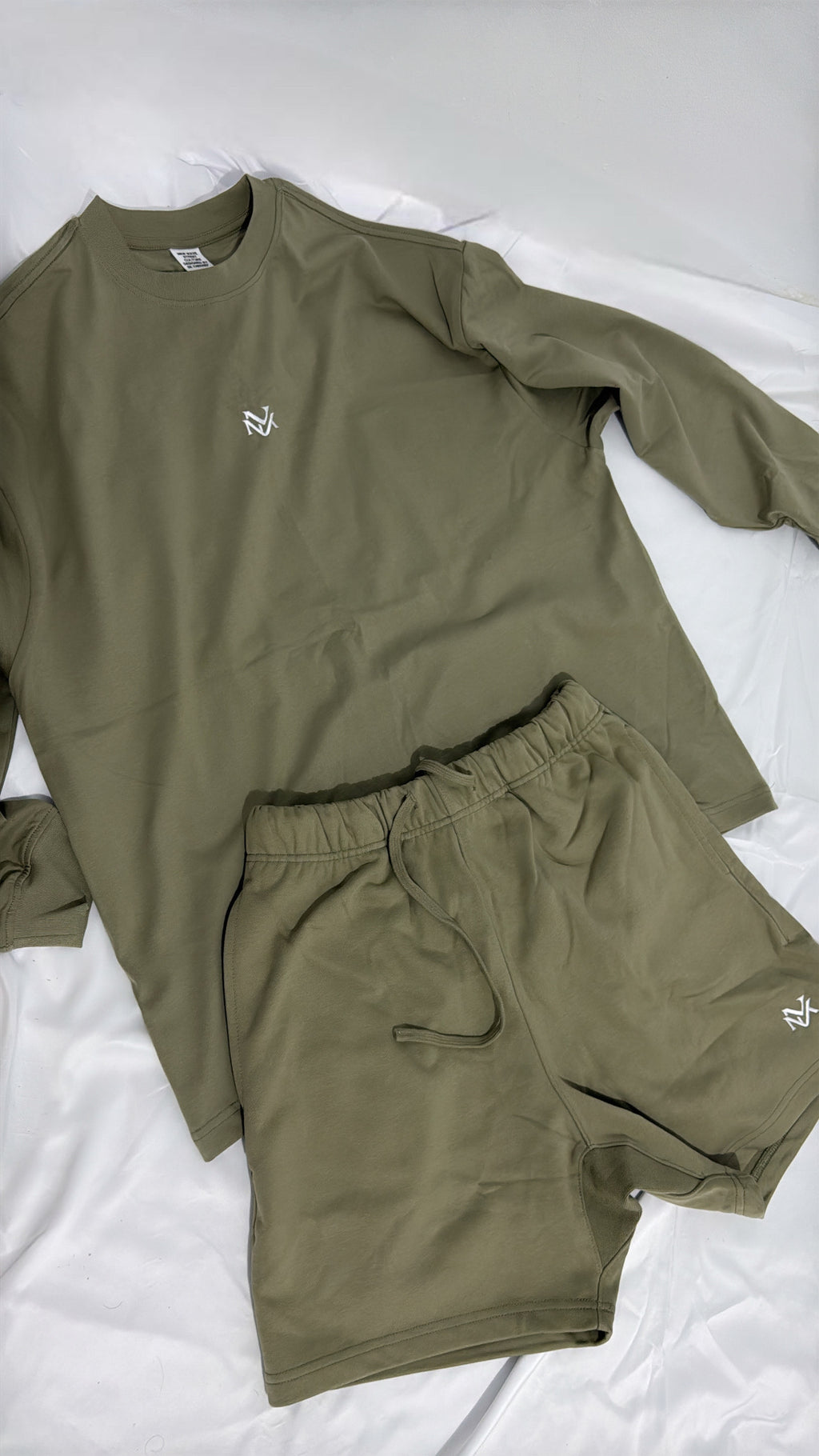 Men Set Verde Oversize